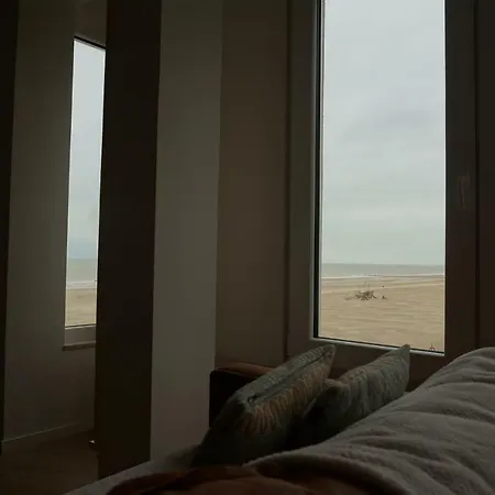 Mariakerke-bad Zeezicht * Ostend